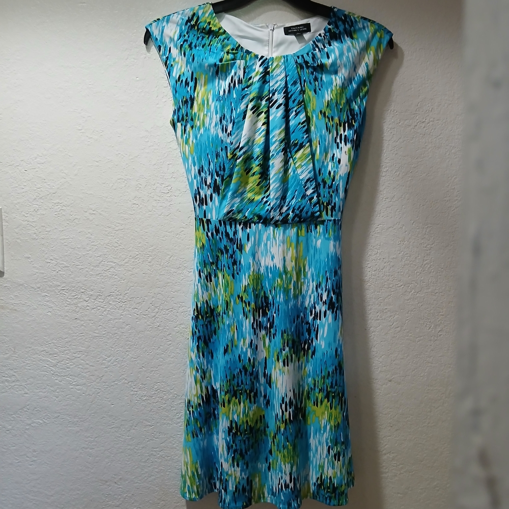 Tahari Blue and Green Patterned Midi Dress